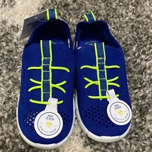 OshKosh Toddler Tahoe Shoes 10
